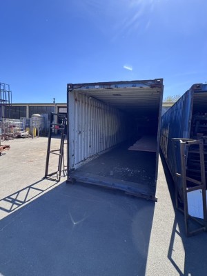 5627.401    =>   2 Überseecontainer 40 Fuß, ohne Türen