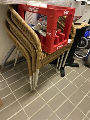 5670.85 => 3 Korbstühle
