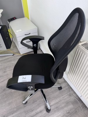 Bild 5589.76 => 1 Drehstuhl mit Armlehnen