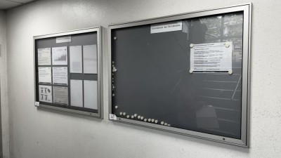Bild 5590.269 => 2 Wandschaukästen