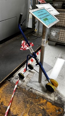 Bild 5590.383 => 1 Sprühmarkierwagen