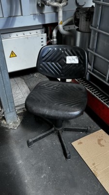 Bild 5590.414 => 1 Arbeitsdrehstuhl