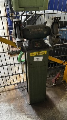 Bild 5590.455 => 1 Doppelschleifbock Metabo DSD200 auf Standfuß