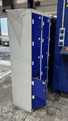 Bild 5590.1092 => 12 Schließfachschränke, 5-türig