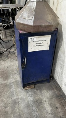 Bild 5590.1136 => 1 Metallwerkzeugschrank, niedrig