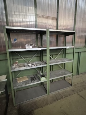 Bild 5590.1341 => 2 Fachbodenregale, Stecksystem