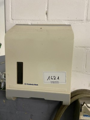 Bild 5590.1621 => 1 Papiertuchspender, wandmontiert