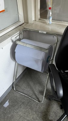 Bild 5590.1701 => 1 Papierabrollständer Tork