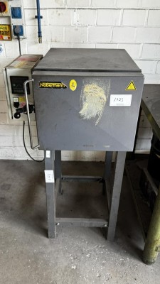 Bild 5590.1723 => 1 Härteofen Nabertherm N30/45, Bj. 2001 auf Ständer