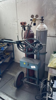 Bild 5590.1739 => 1 Flaschenwagen mit Armatur