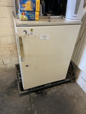 Bild 5590.1767 => 1 Kühlschrank