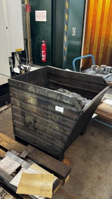 Bild 5590.1795 => 1 Spänekippcontainer