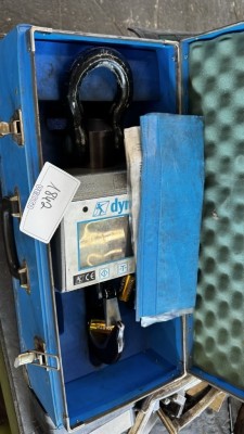 Bild 5590.1842 => 1 Kranwaage Dynafor, Ser.-Nr,. 097007