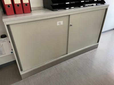 Bild 5590.1960 => 1 Metallschiebetürenschrank