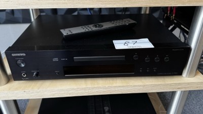 Bild 5691.87 => 1 CD-Player Onkyo C-7030