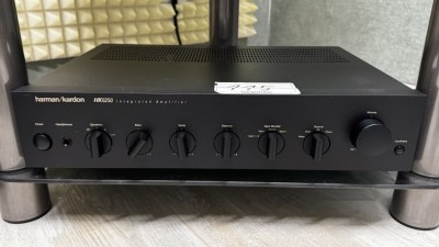 Bild 5691.115 => 1 Verstärker Harman / Kardon HK6250