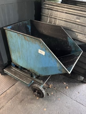 Bild 5646.141 => 1 Spänekippkübel mit Gabelaufnahme, fahrbar