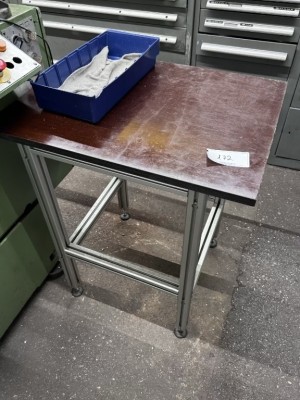 Bild 5646.172 => 1 Tisch