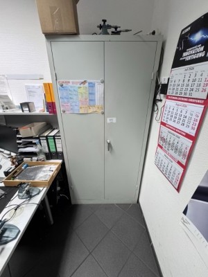 Bild 5646.255 => 1 Metallwerkzeugschrank
