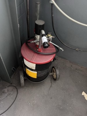 Bild 5646.276 => 1 Fettpressenwagen