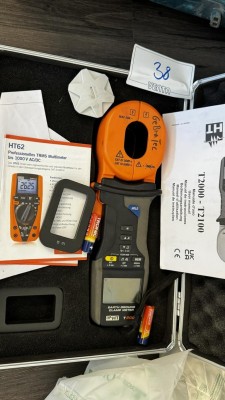 Bild 5710.38 => 1 Zangenamperemeter HT T2000