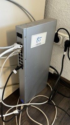 Bild 5710.85 => 1 Switch USW