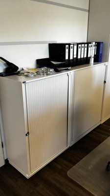 Bild 5710.94 => 2 Aktenquerrollladenschränke Ceka