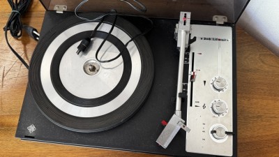 5691.66 => 1 Schallplattenspieler Telefunken V208 Liftmatic
