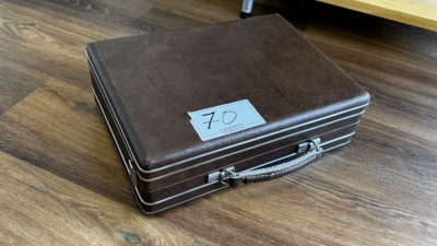 5691.70 => 1 Schallplattenspieler Wilson Diplomat