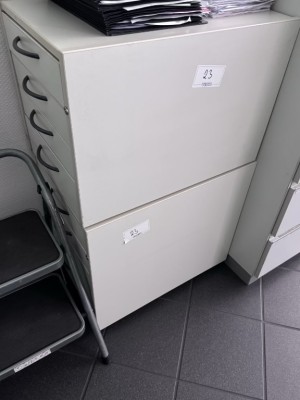 Bild 5646.23 => 2 Karteischränke