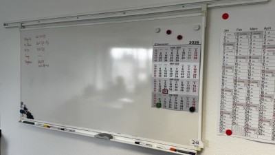 Bild 5590.241 => 1 Whiteboard mit Führungsschiene