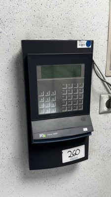 Bild 5590.260 => 1 Zeiterfassungsgerät PCS Intus 3000
