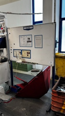 Bild 5590.304 => 1 Raumtrennwand mit Whiteboard